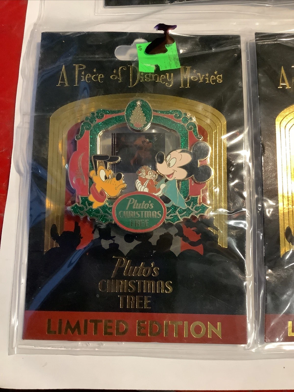 Disney Pluto’s Christmas “A Piece of Movie”Limited Edition Pin Single