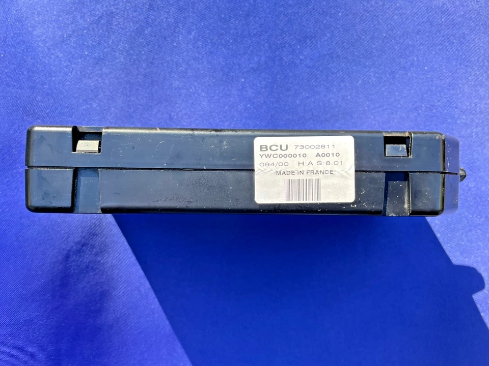1999-2004 Land Rover Discovery II BCM Body Control Module 73002811 YWC000010 OEM - Image 2 of 4