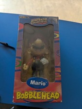 Vintage Nintendo Mario Bobblehead 2001 Toysite BD&A Original Box NES