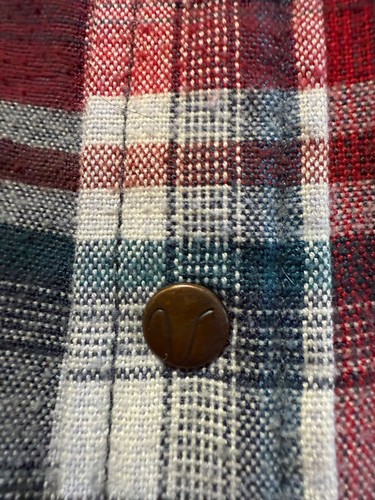 Volcom Workwear Mens Flannel Shirt Metal Snap Size Medium Plaid Red Long Sleeve - Picture 2 of 8