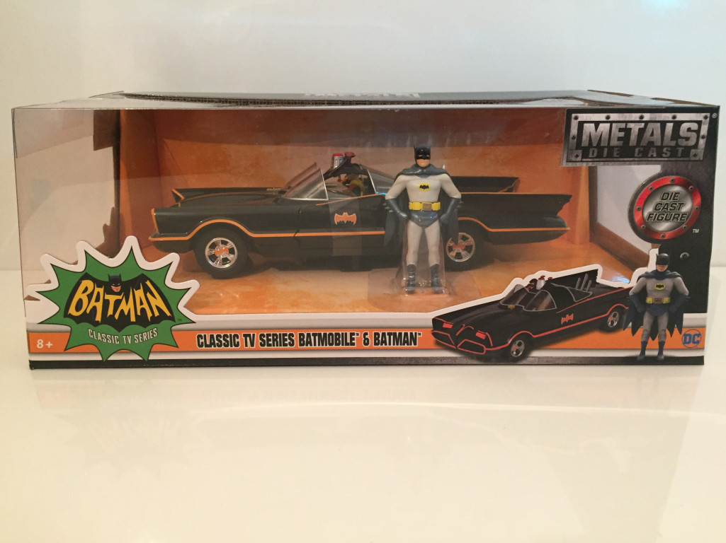 Batman Batmobile 1966 Classic TV Series with Batman and Robin JADA