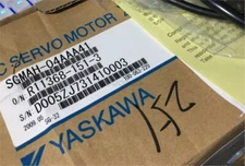 1Pc Brand Yaskawa Servo Motor SGMAH-04AAA41 yk