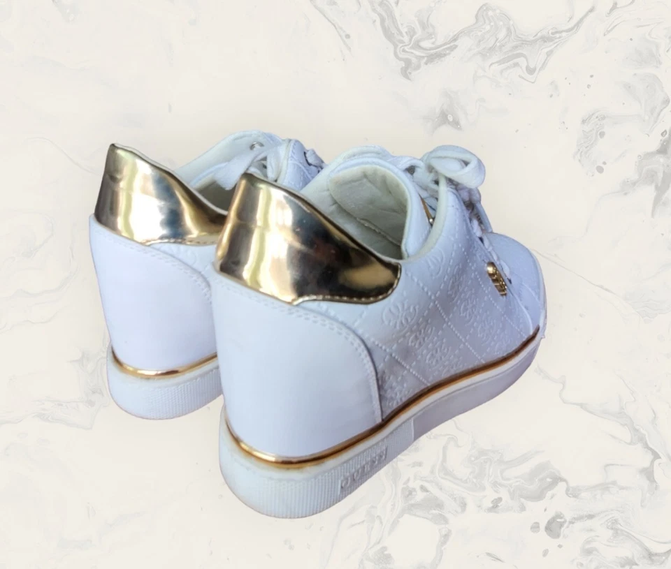 GUESS Los Angeles Women’s Wedge Sneakers Shoes Sz 8 White w/Gold  - Image 4 of 4