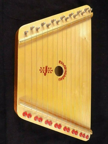 Vintage Russian Folk Music Instrument Perepelochka Quail Lap Harp Vintage Russian Folk Music Instrument Perepelochka Quail Lap Harp