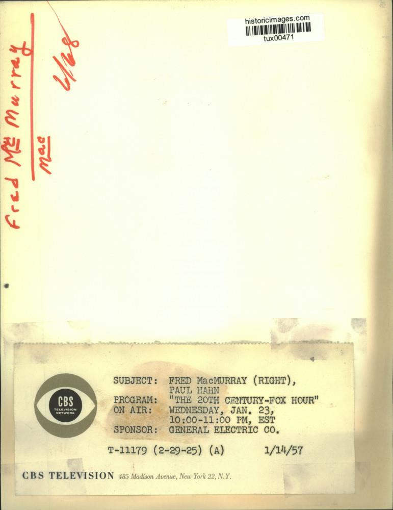 1957 Press Photo Fred MacMurray stars in 