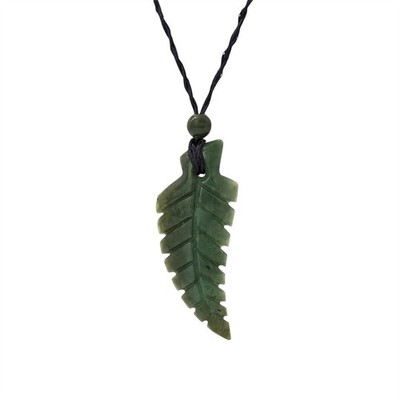 81stgeneration Anhänger Halskette Maori Farn Geschnitzte Nephrit-Jade Grünstein