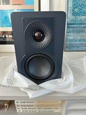 Dali Kupid Bookshelf Speakers. Open Box.  Warranty.