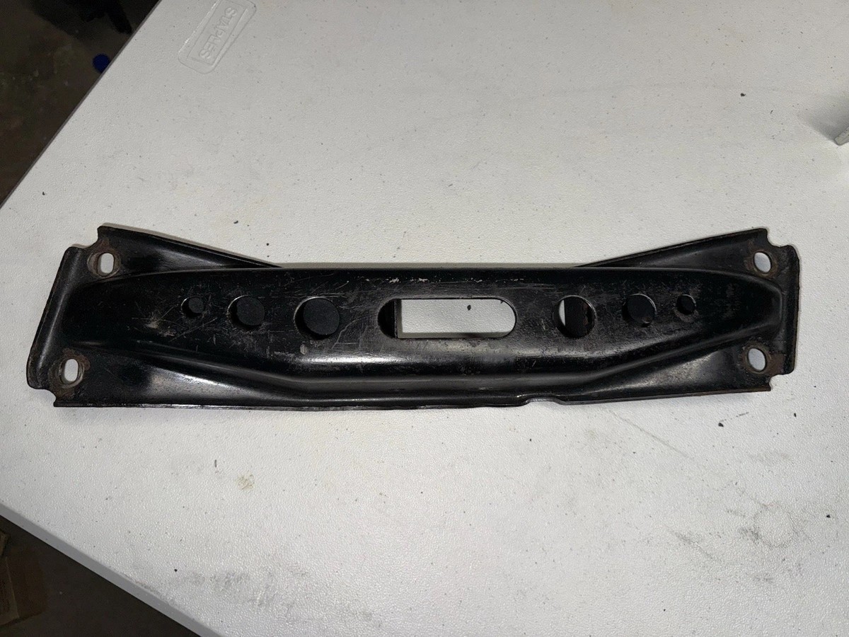 03-09 Nissan 350z 03-06 G35 MT Transmission Bracket 11331-cd000