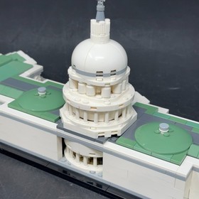LEGO Architecture: United States Capitol Building 21030 100% Complete - Read