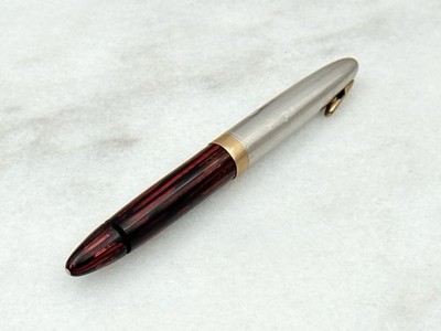 Sheaffer Triumph Tuck Away Fountain Pen (1940s) - Carmine Striated 14k Nib