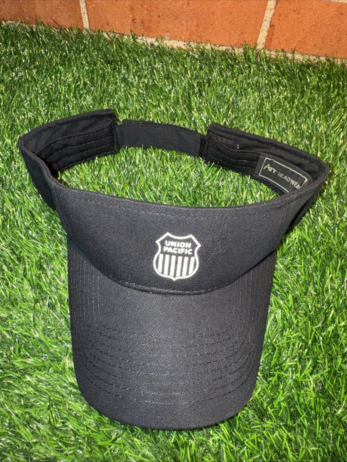 Union Pacific Adjustable Strap Visor - image 6