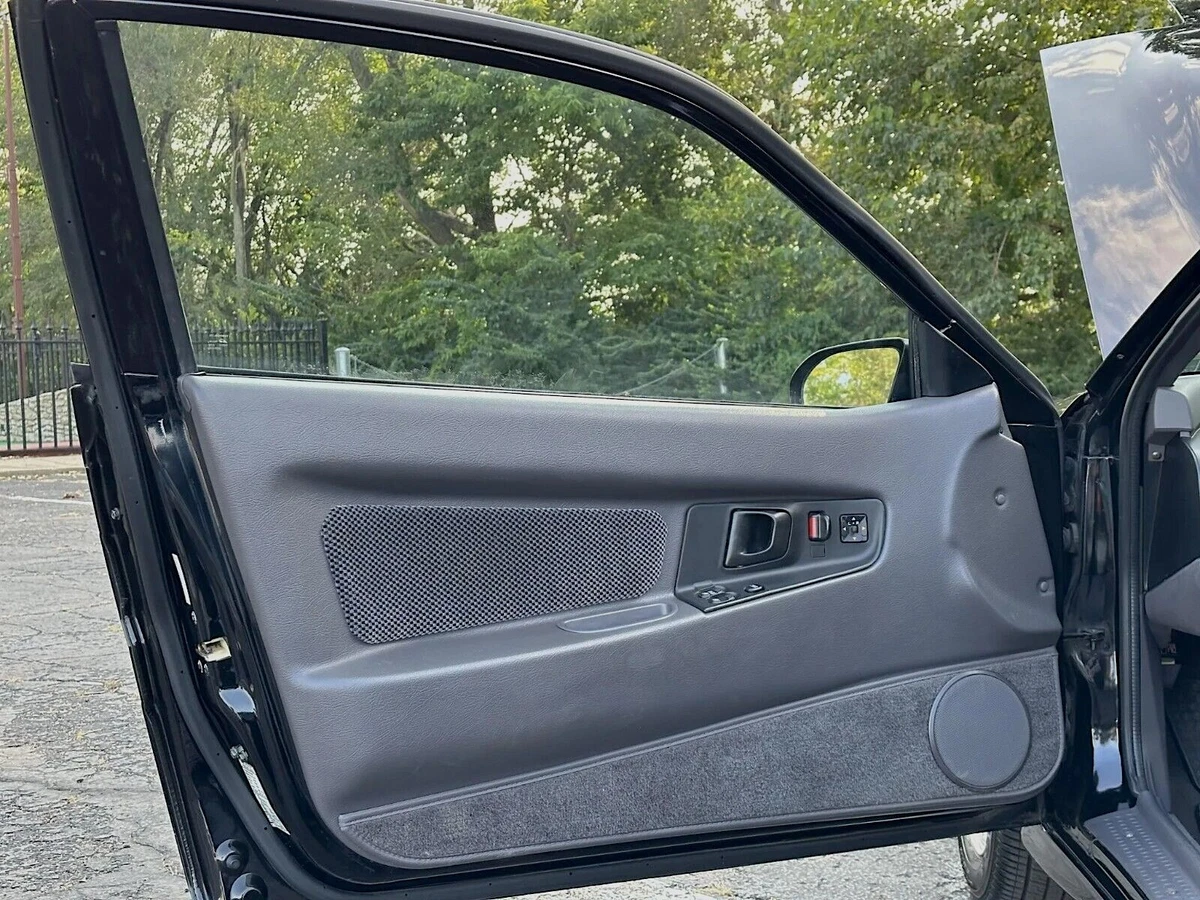 Click photo thumbnail to view