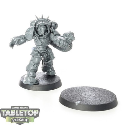 Space Marines - Captain in Gravis Armour - unbemalt