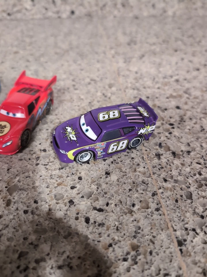 Lote de 6 Coches Disney/Pixar Película Vehículos de Juguete Die-Cast solamente. Modelos raros. Foto 2 de 4