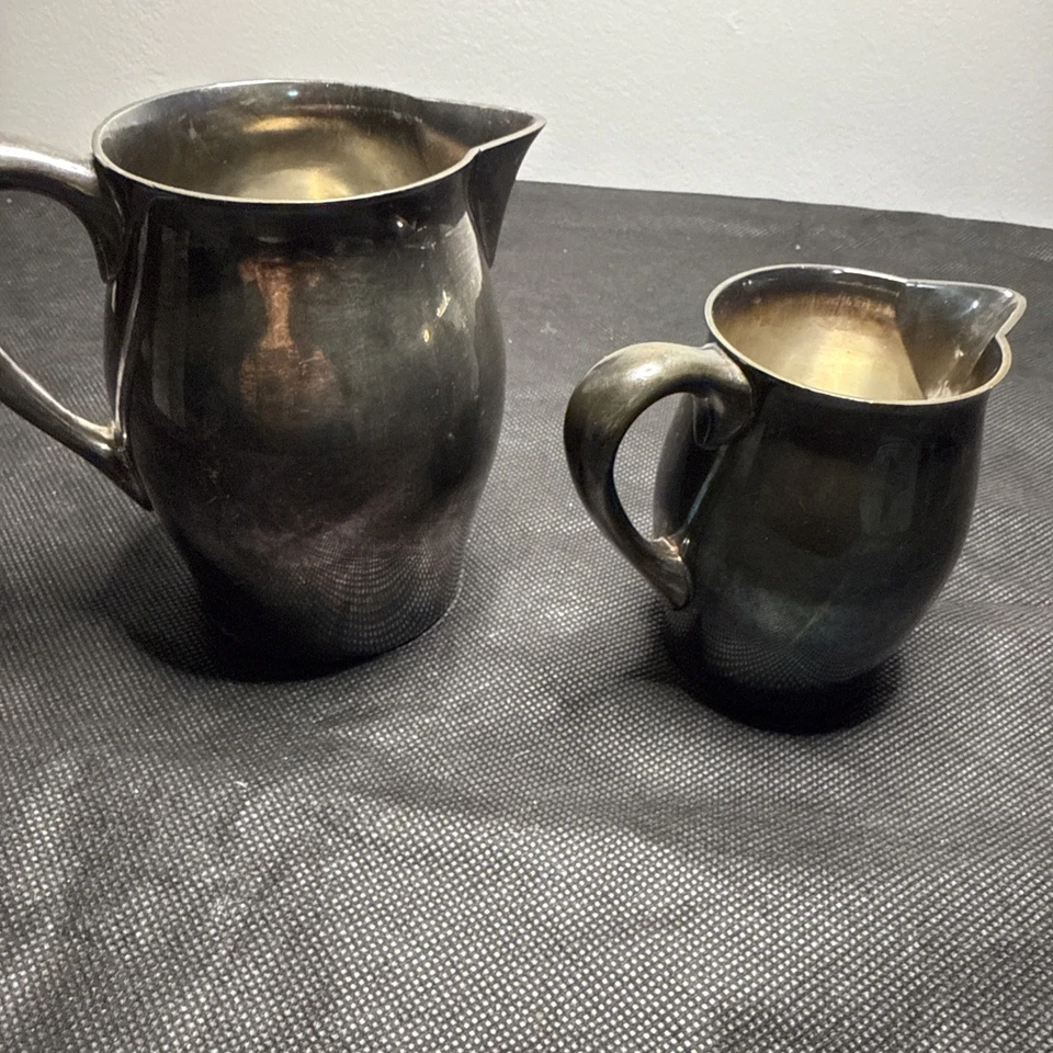 Jarro de água folheado a prata 2 Reed & Barton 20 oz e 10 oz - Vintage, década de 1950, - Imagem 2 de 4
