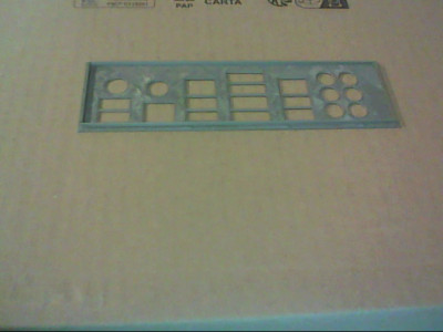 i/o shield plaque arriere en PLA pour asus p5q se rev 1.02g i/o shield plaque arriere en PLA pour asus p5q se rev 1.02g