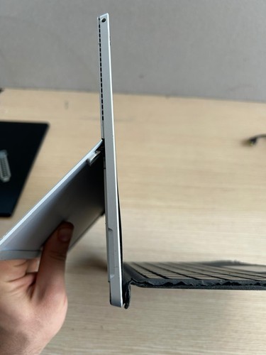 Microsoft Surface Pro 5a GEN 1796 CONVERTIBILE TABLET CORE I7 16GB 256GB - LEGGI - Afbeelding 3 van 7