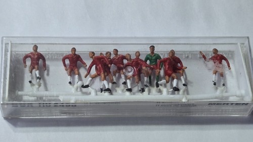 Tren modelo vintage Merten 2498 HO (1 equipo) (Fussballplatz) | Zustand: New