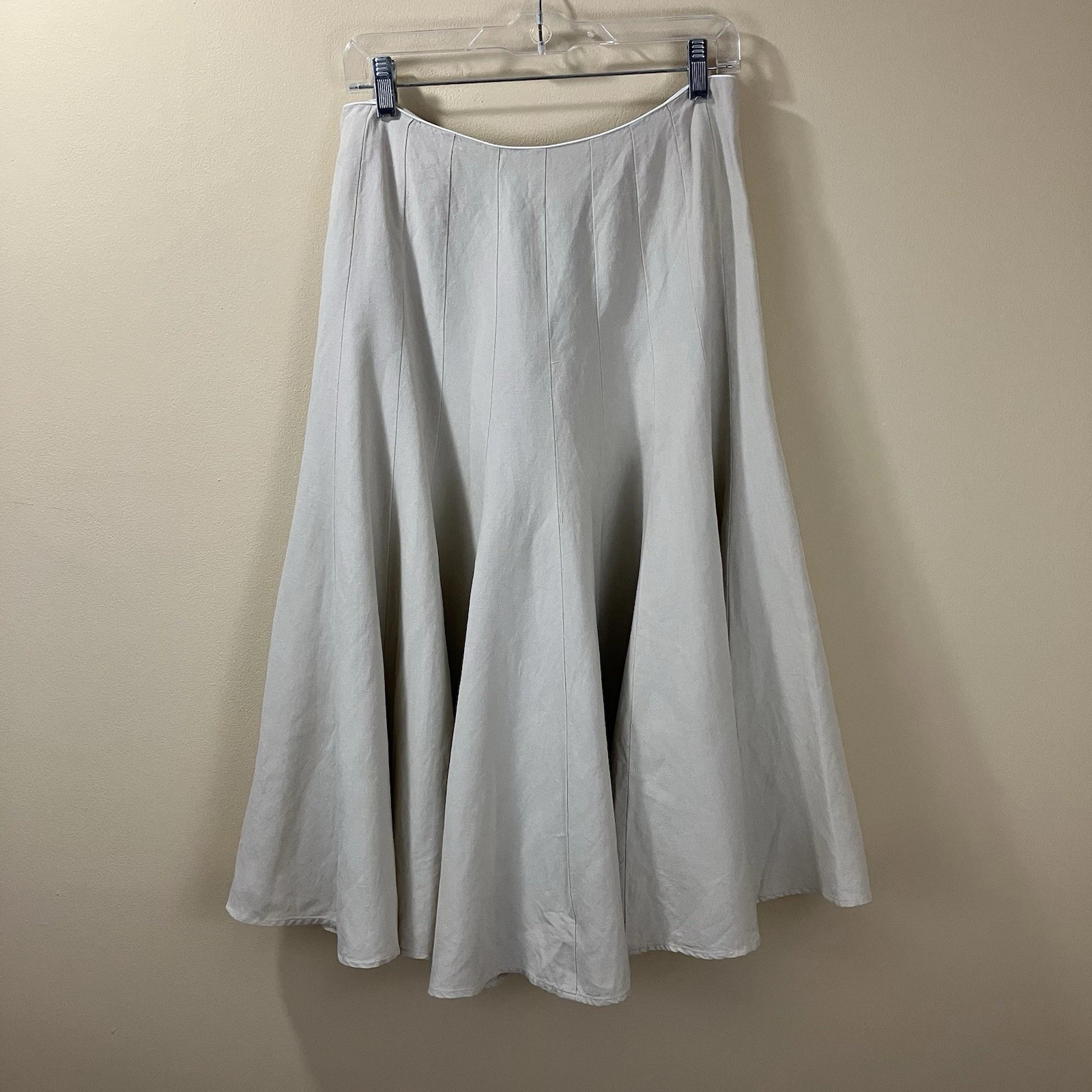 Larry Levine Skirt Size 8 Linen Blend Paneled Flared Beige Neutral Long Lined