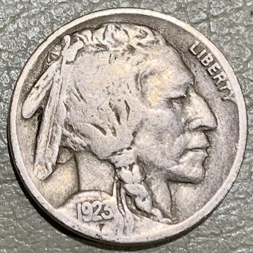 1923 Buffalo nickel, nice original FINE Condition Coin