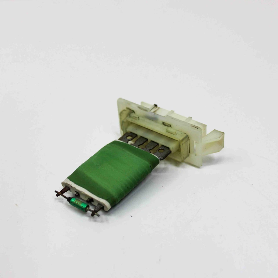 VW JETTA MK6 162, 163 resistencia calefacción interior 2.5 gasolina 125kw 2012 26388788 - Imagen 3 de 4