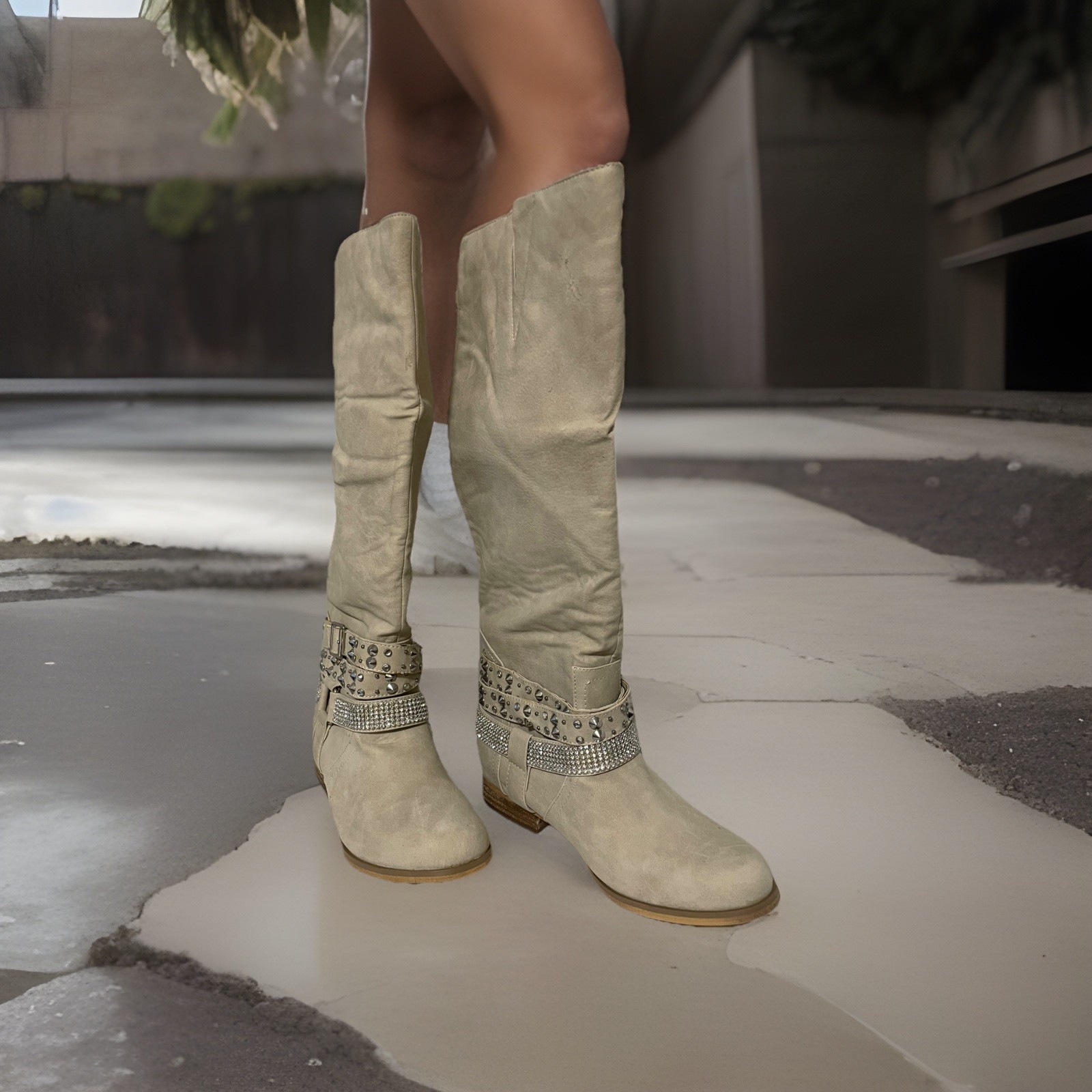 Not Rated Bling Boots Tall Womans Size 8 1/2 Studs Rhinestones Cream Faux Suede 