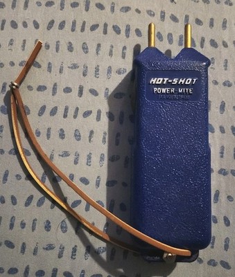 HOT-SHOT  Power-Mite  Pocket-Size Electric Livestock Prod Pocket Sized Cattle 