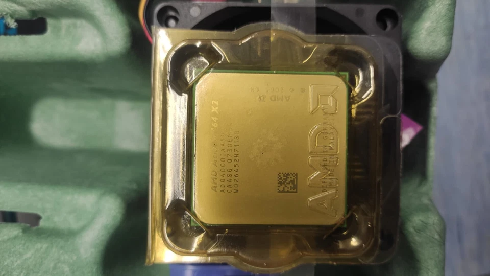 Processore CPU AMD Athlon 64 X2 4000+ Socket AM2 ADO4000IAA5DD + Ventola e Box - Immagine 2 di 4