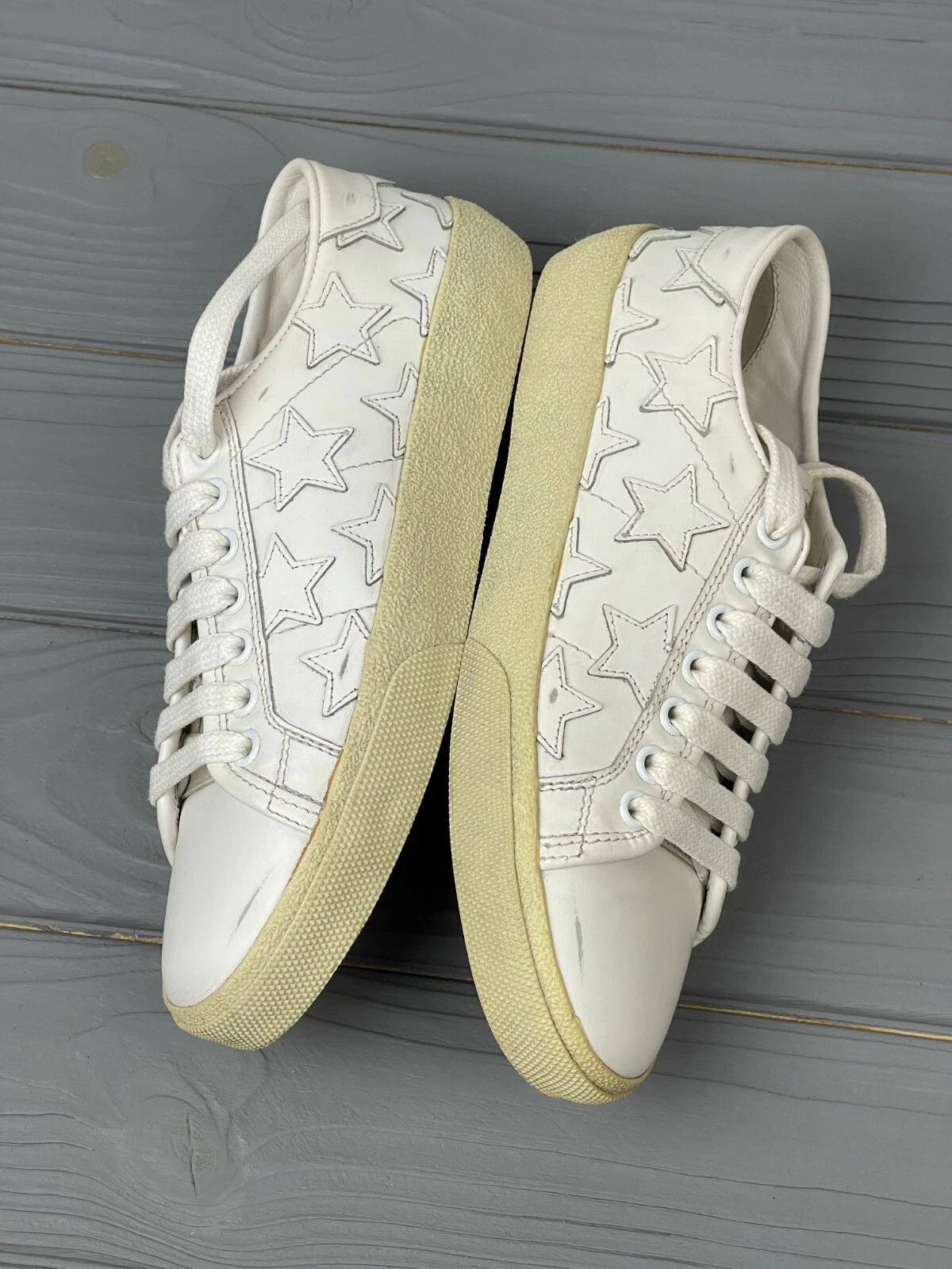 Saint Laurent — $595 Saint Laurent White Leather Stars Court Classic Low-Top Sneakers 34.5