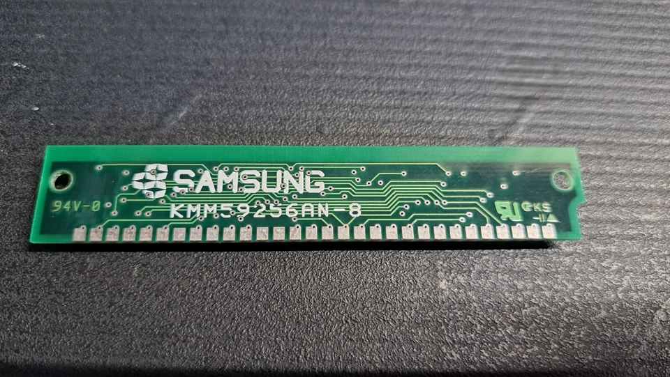 Samsung KMM59256AN-8 30-pin Simm Fpm Memory - Image 2 of 2