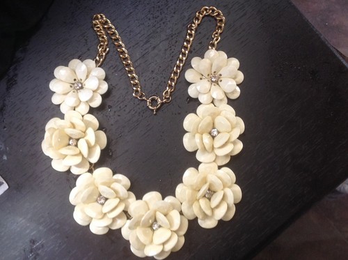 J Crew Chunky Flower Necklace White 