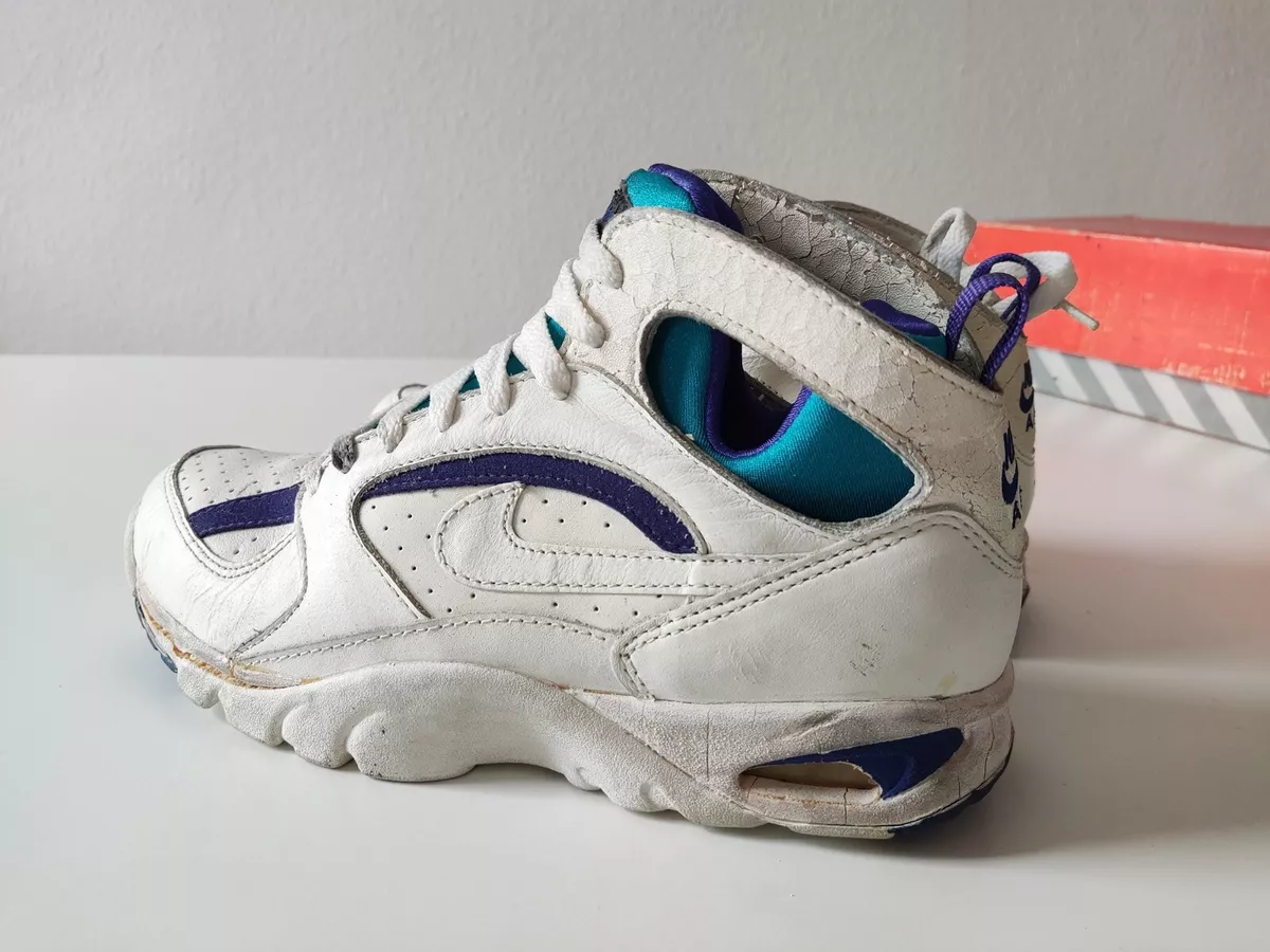 Nike air trainer accel 2025