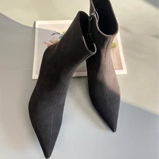 Massimo Dutti Women's Light Gray Pointed Toe Ankle Boots Chunky Heel Leather