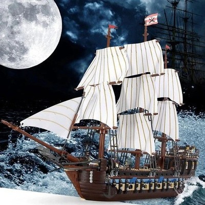 Imperial Flagship (10210) 1664 Teile Bausteine MOC Steine mit 9 Figuren