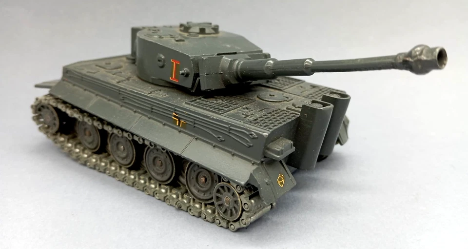 CARROARMATO SOLIDO CHAR TIGRE TIGER N°222 12/1969 - Immagine 2 di 4