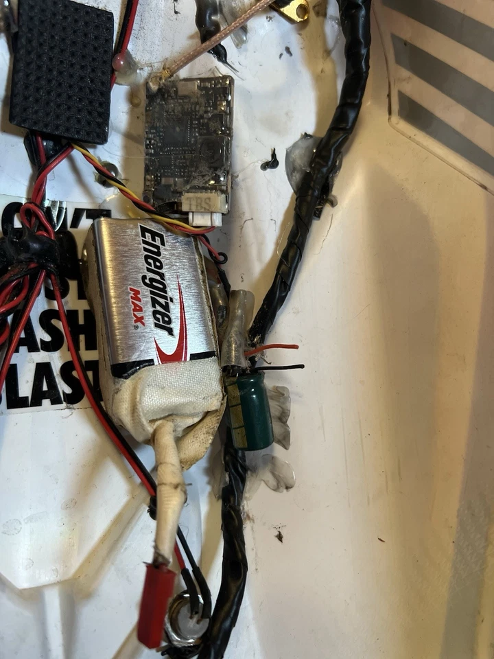 Arrma Typhon 3S BLX 1/8 Mod Custom Body Graffiti Buggy - Image 4 of 4