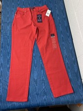 Gloria Vanderbilt Amanda Soft Touch Swan Series Firelight Jeans NWT Size 6 Short