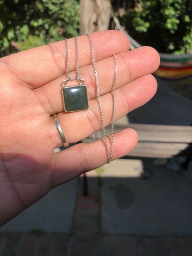 vintage natural green chrysoprase chalcedony pendant necklace - Picture 7 of 7