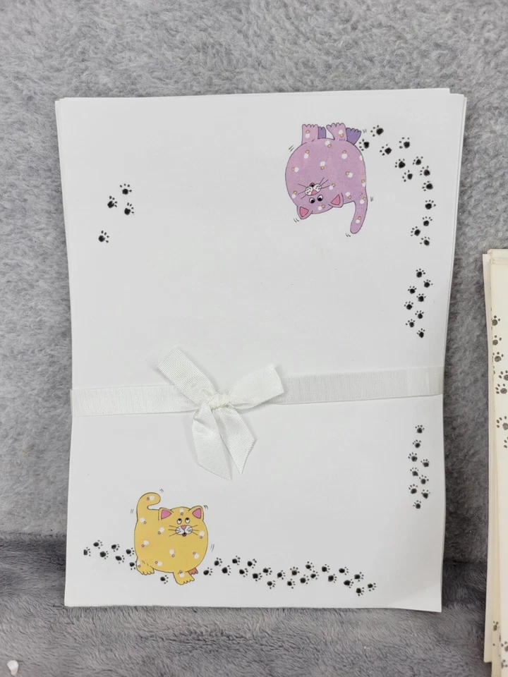 Impresiones de patas de gato gordito púrpura y amarillo 23 tarjetas de felicitación y 15 sobres Foto 2 de 4