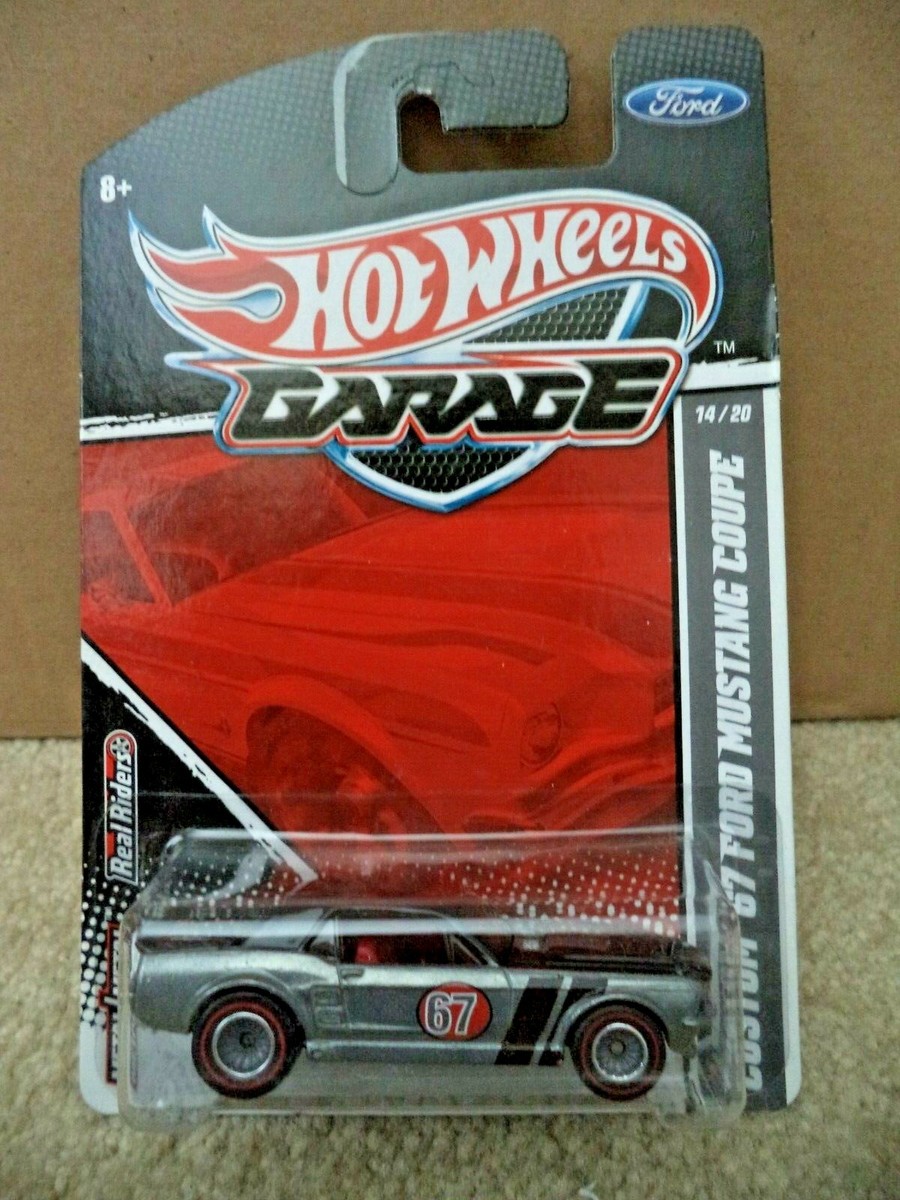 HOT WHEELS GARAGE CUSTOM '67 FORD MUSTANG COUPE T8288 *NEW* | eBay