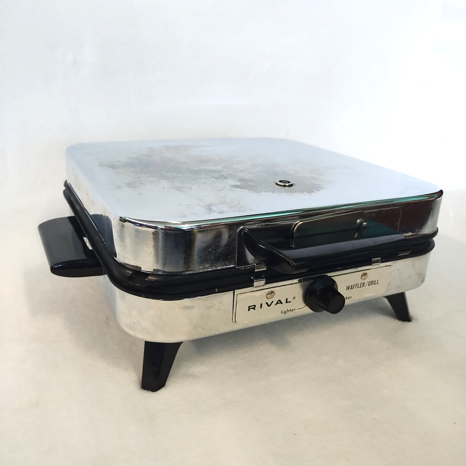 Vintage Rival No. 90 Waffle Maker Grill with Reversible Plates from 60s 70s Tested Works