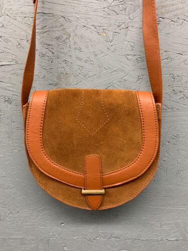 American Eagle Damen Umhängetasche braun Wildleder Saddle Bag Blumenfutter Boho - Bild 2 von 14