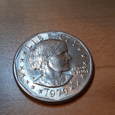 Susan B. Anthony Clad Coin 1979 P Philadelphia Mint 1D Nice Not Silver