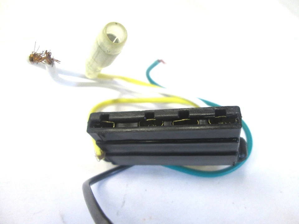 Conector regulador de voltaje estándar S-94 1963 1992 Ford Foto 3 de 3