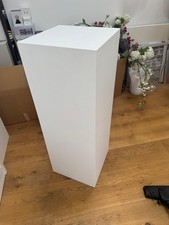 display plinth stand