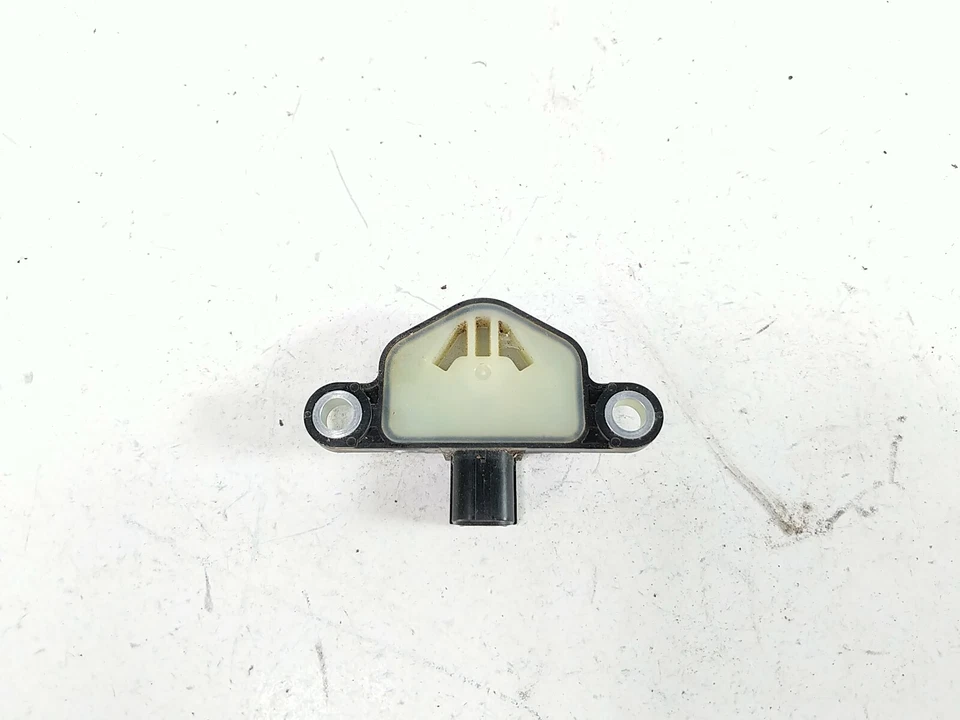 Sensor de ángulo de banco de punta sobre Honda CB500 X 13 Foto 4 de 4