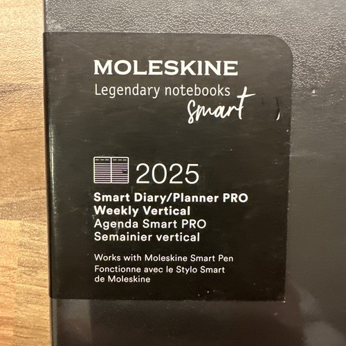 Moleskine 2025 PRO 12-Month Weekly Vertical XL Smart. - Picture 3 of 7