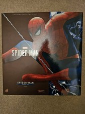 Marvels Spiderman Hot Toys Classic Suit Spiderman Figure VGM48