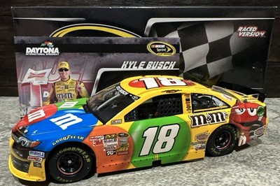 2013 KYLE BUSCH BUDWEISER DUEL WIN M&M'S TOYOTA 1/24 ACTION NASCAR