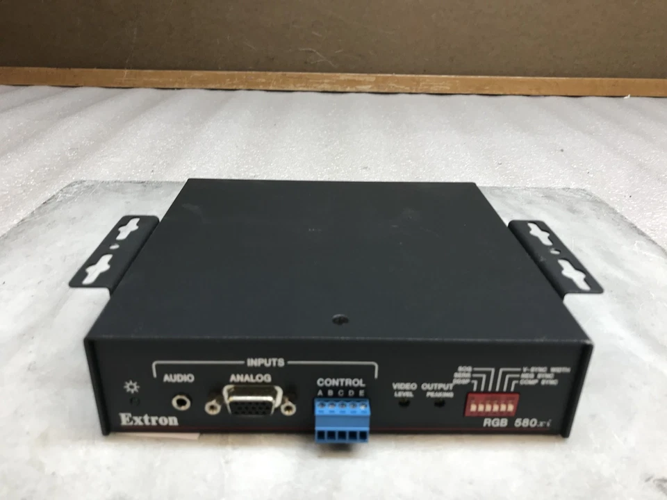 Extron RGB 580xi Architectural Remote Interface Audio/ADSP Tested Inc Pwr cable - Image 2 of 4